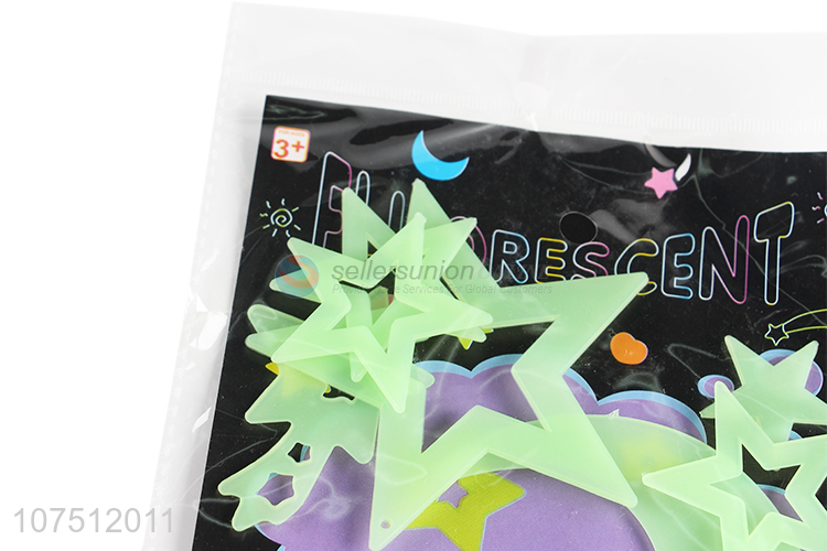 Best Price Stars Moon Design Luminous Decorative Wall Stickers For Kids Room