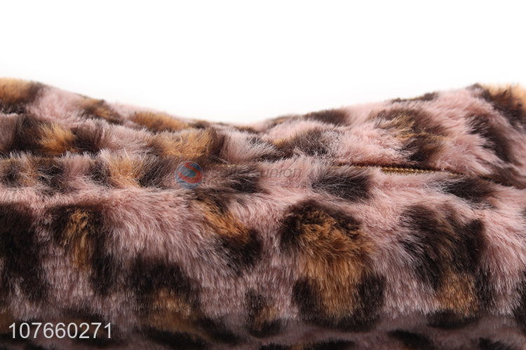 Wholesale leopard print long hair portable wash bag cosmetic bag