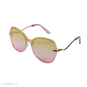 Popular Ladies Leisure Sunglasses Stylish Sun Glasses For Women