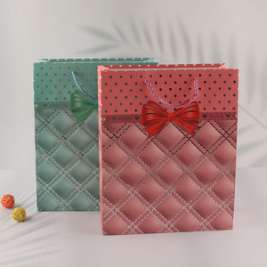 Low price multicolor <em>paper</em> <em>bag</em> gifts packaging <em>bag</em> gifts wrapping <em>bag</em>