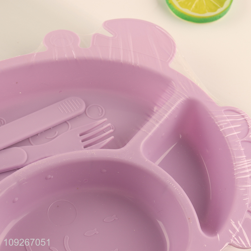 Best selling crab shape plastic baby dinner plate set with fork and spoon wholesale