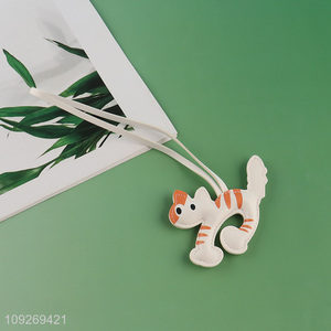 Hot products cartoon leather cat portable keychain key ring bag pendant