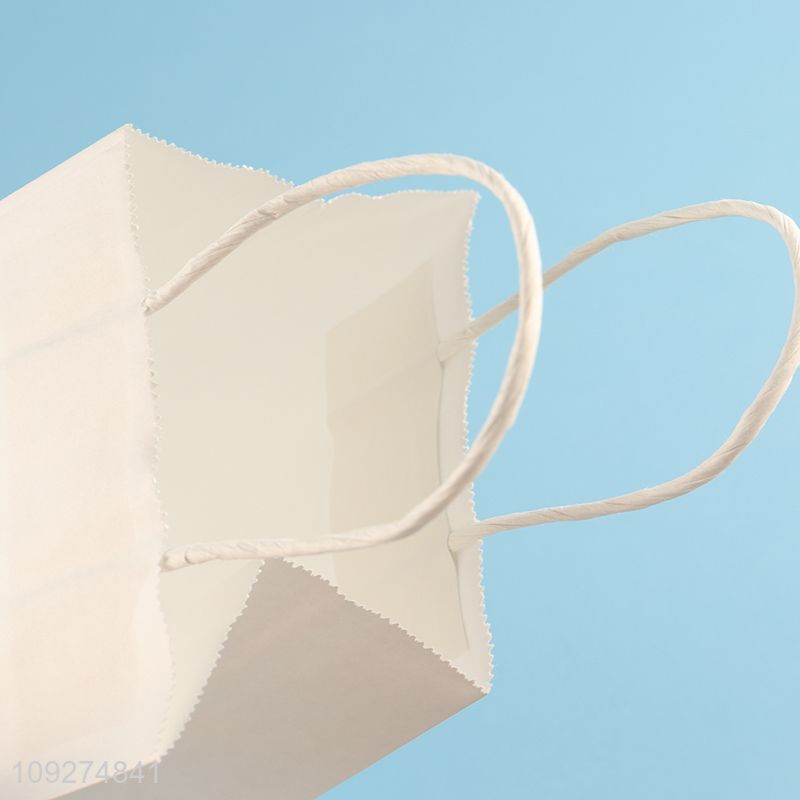 Low price white paper bag gifts packaging bag for sale