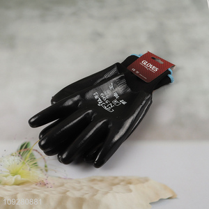 Yiwu market latex hand protection gloves hand safety gloves