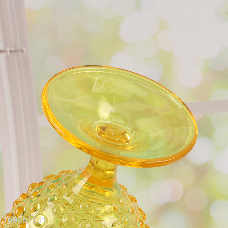 Factory supply unbreakable glass embossed champagne glasses goblet glasses