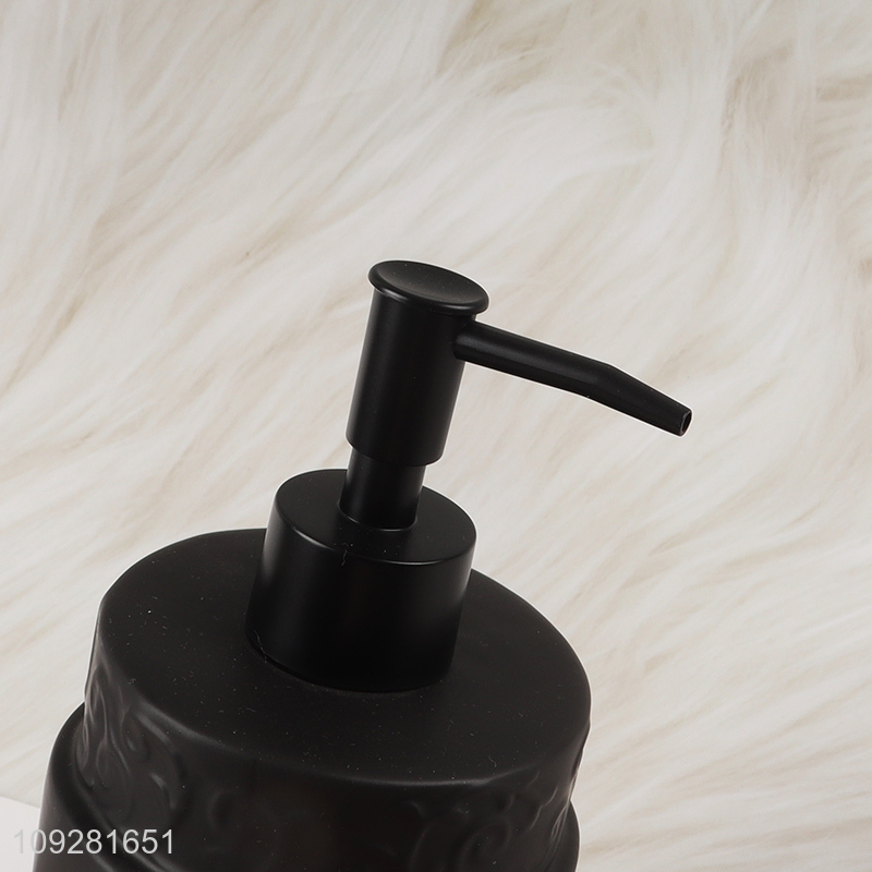 Factory price black bathroom accessories liquid soap dispenser