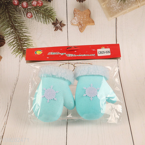 Good sale foam gloves christmas hanging ornament decoration