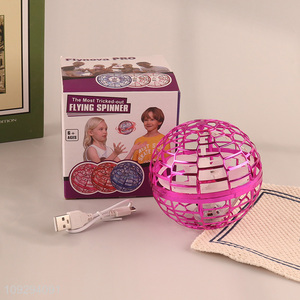 Top quality children Lighting Magic Flight Ball Toy