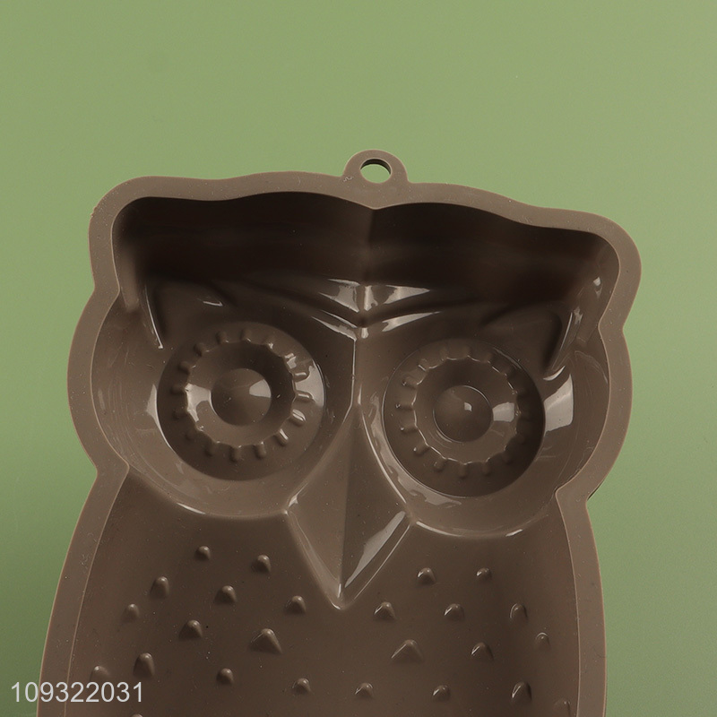 Popular products kitchen silicone baking tool cake mold