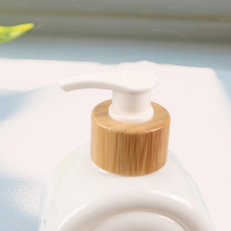 China products bathroom accessories liquid soap dispenser