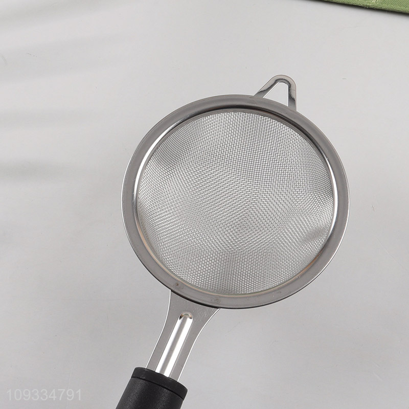 Factory price long handle mesh strainer for sale
