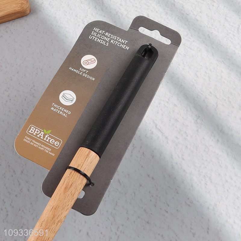Factory direct sale long handle kitchen utensil soup ladle