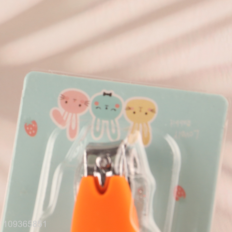 Online wholesale carrot shape nail clipper nail scissors