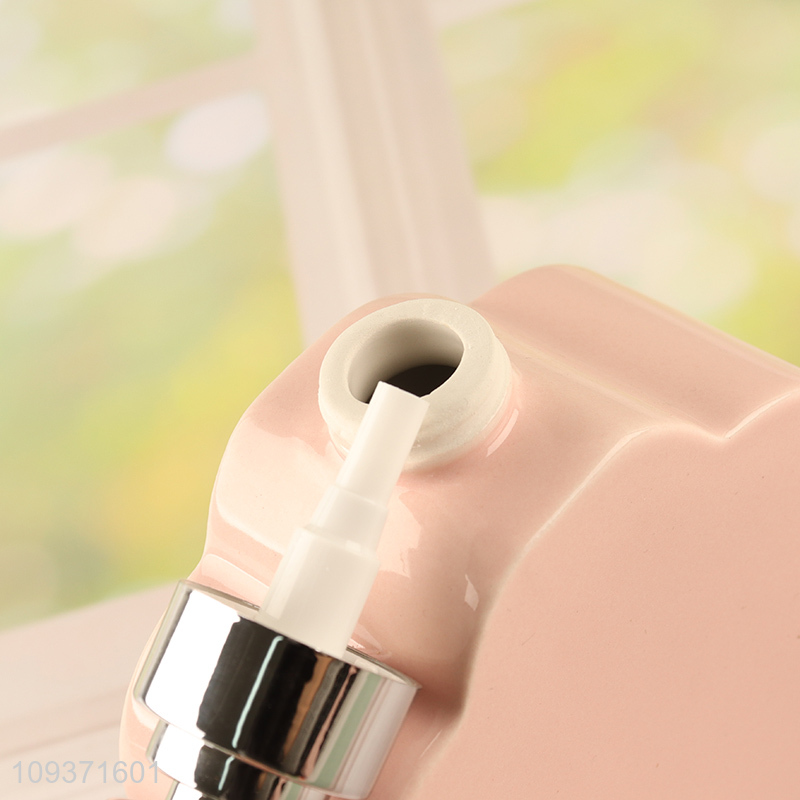 Top selling bathroom accessories liquid soap dispenser