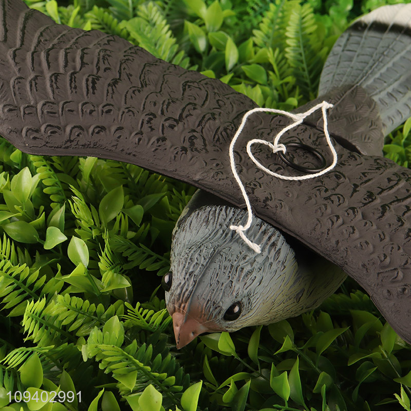 Low price hand-painted resin craft ornament