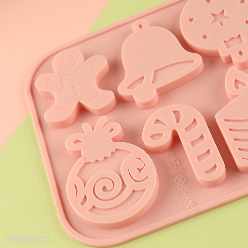 Factory price non-stick Christmas silicone cake mold