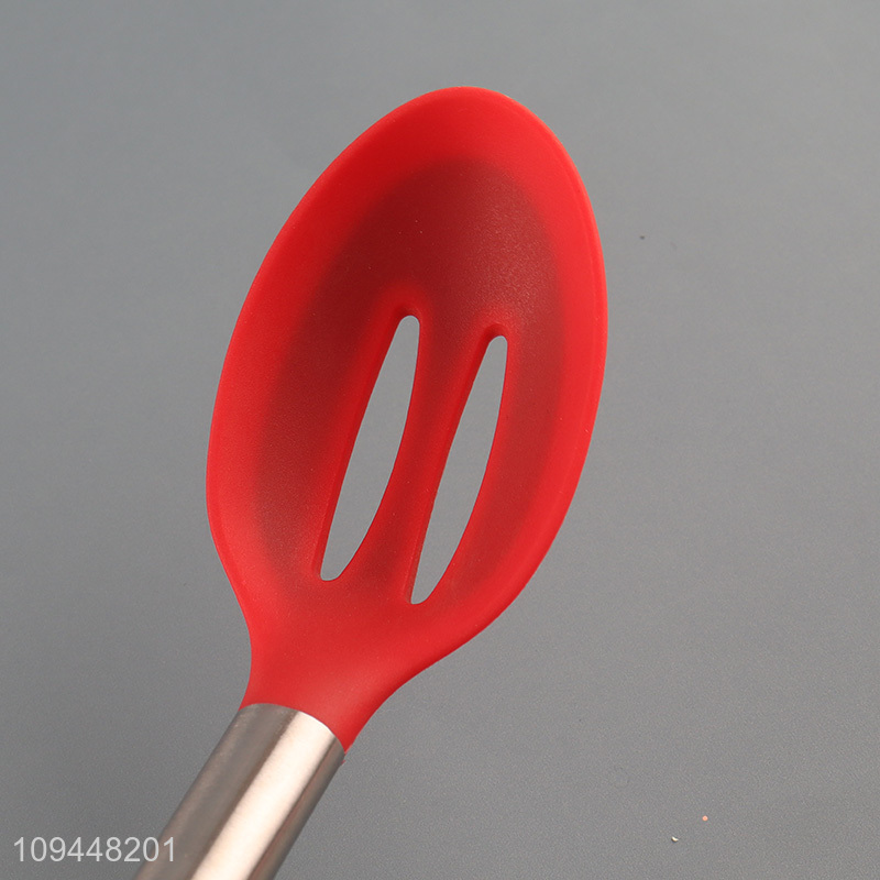 Top sale kitchen utensil silicone soup ladle wholesale