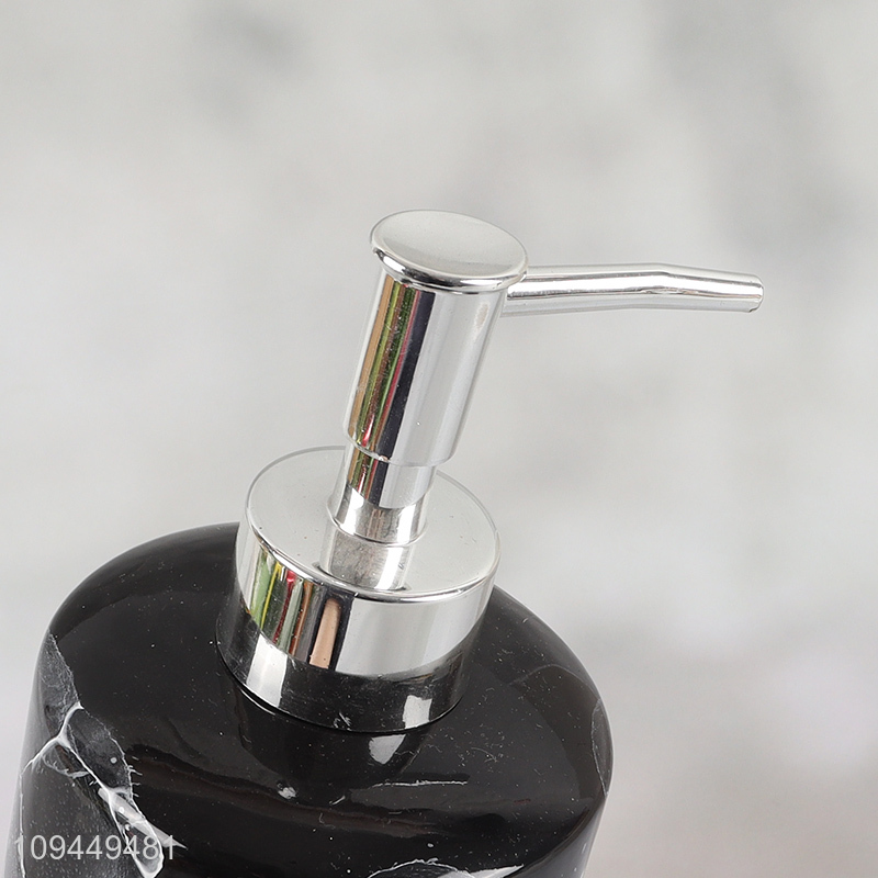Low price household hand press liquid soap dispenser