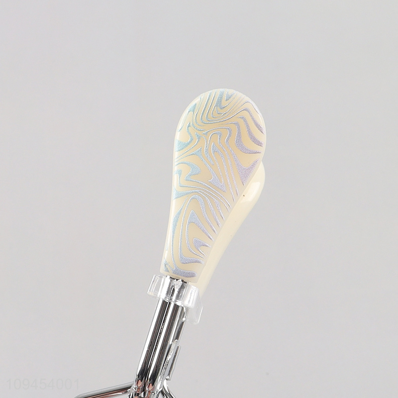 Good price eyelash curler with non-slip handle