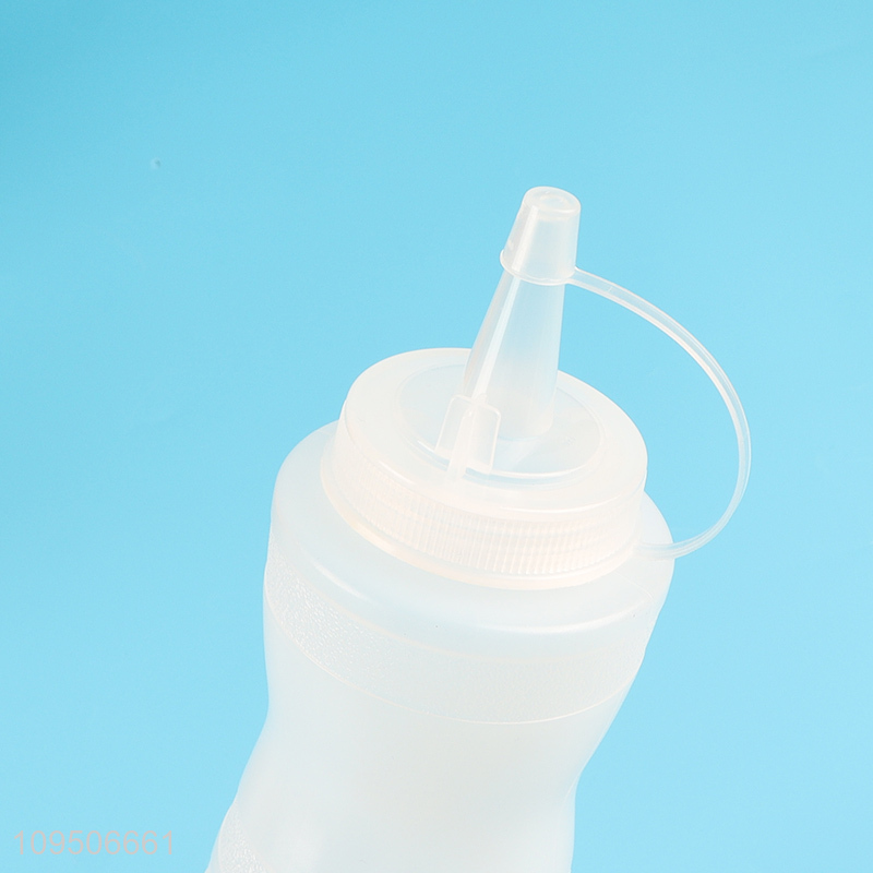 China supplier home kitchen squeeze sauce bottle